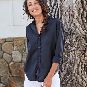 Frank and Eileen The Eileen Woven Button Up Navy L